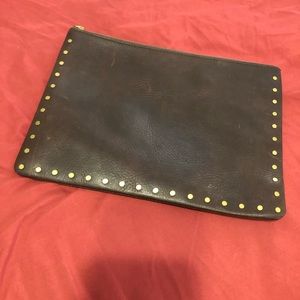 Madewell brown leather clutch